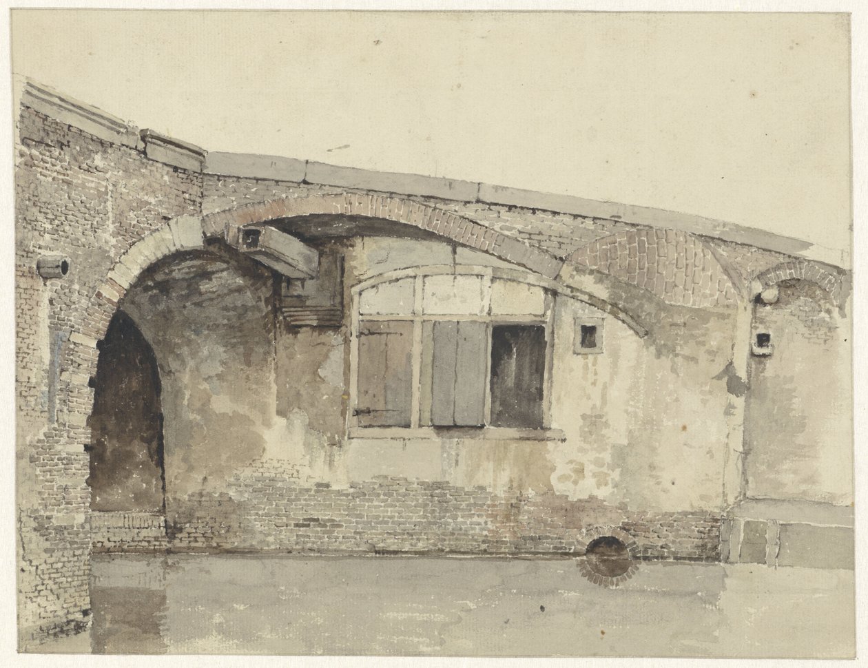 Alte Brücke mit Wohnung oder Kellerfenstern unter dem Kai von Kasparus Karsen