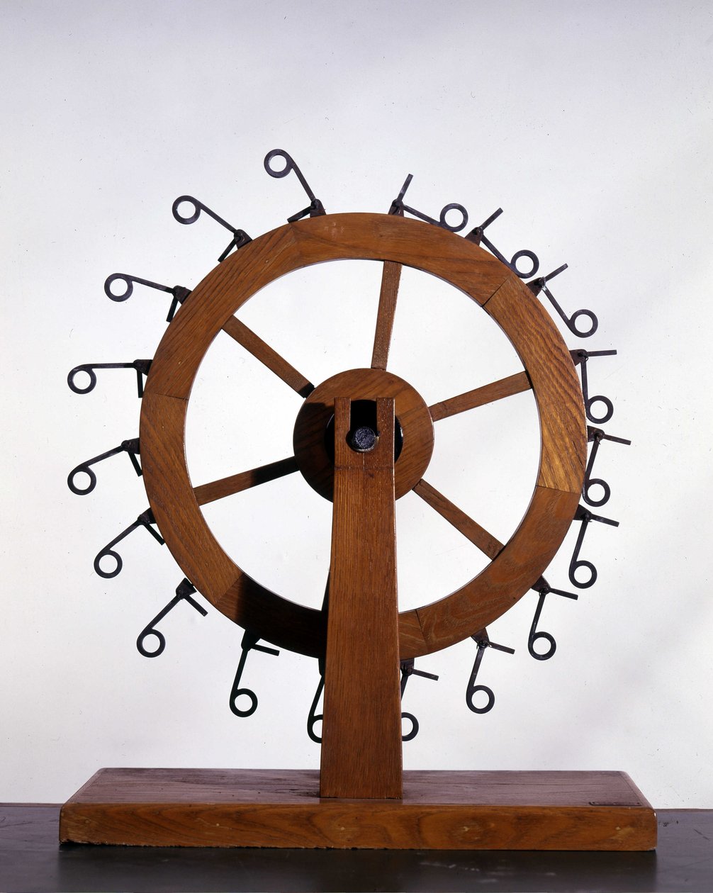 Perpetuum mobile von Leonardo da Vinci (Leonardo da Vinci) - Museum der Wissenschaft und Technik von Leonardo da Vinci, Mailand. von Leonardo da (after) Vinci