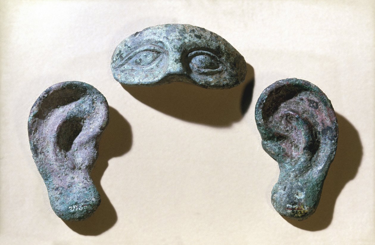 Römische Votivaugen und -ohren, Bronze, 200 v. Chr.-100 n. Chr. von Unbekannt Unbekannt