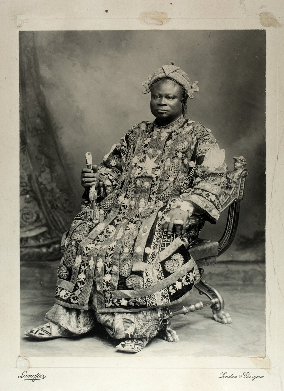 Tegumada Ademola, England, 1904 von Louis Adolph Langfier