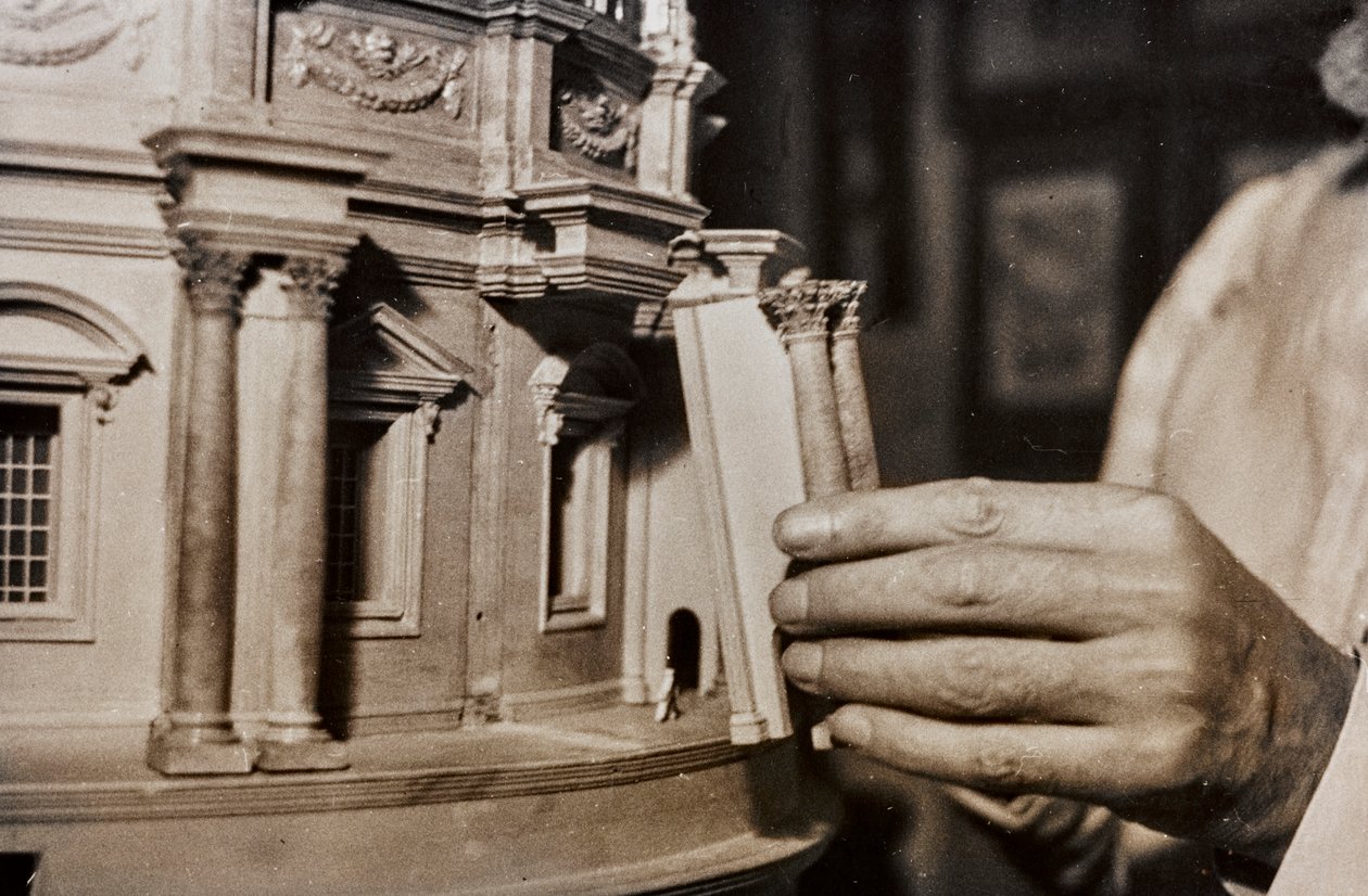 Die Kuppel von St. Peter, gebaut von Savona von Luigi Leoni