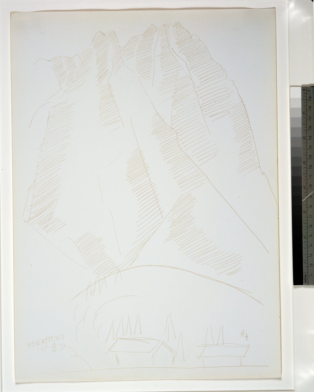 Berglandschaft mit zwei Gebäuden im Vordergrund von Marsden Hartley