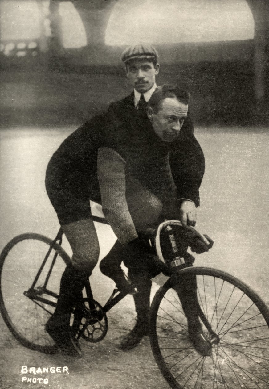 Porträt des belgischen Radfahrers Julian Van Der Born (1872, ?) von Maurice-Louis Branger