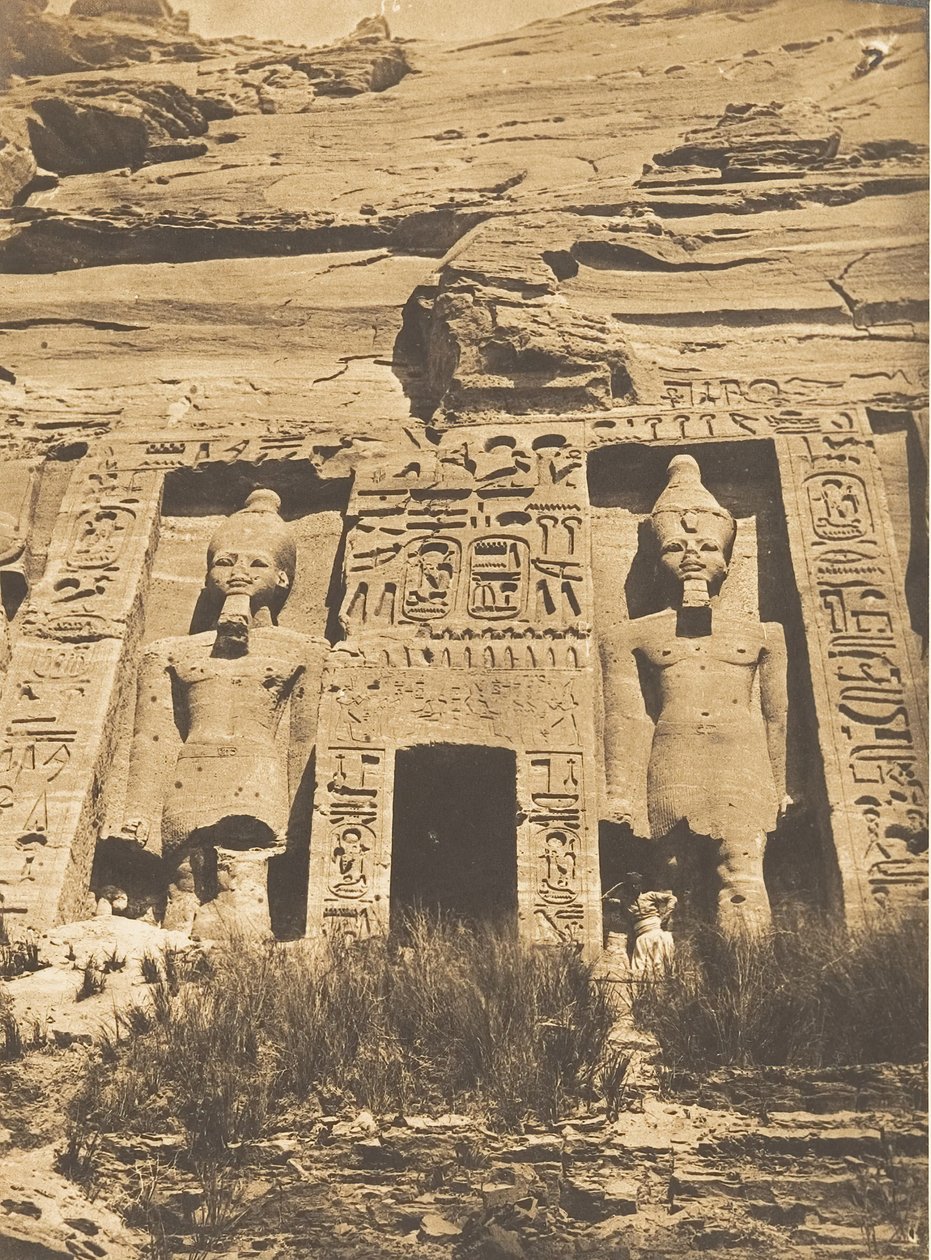 Eingang des Spéos von Athor, in Abousembil, März 1850 von Maxime Du Camp