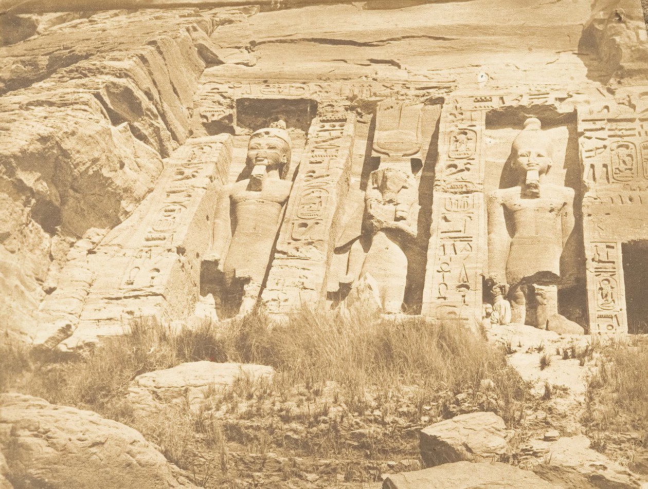 Hälfte der Fassade des Spéos von Athor, in Abousembil südlicher Teil, 28. März 1850 von Maxime Du Camp