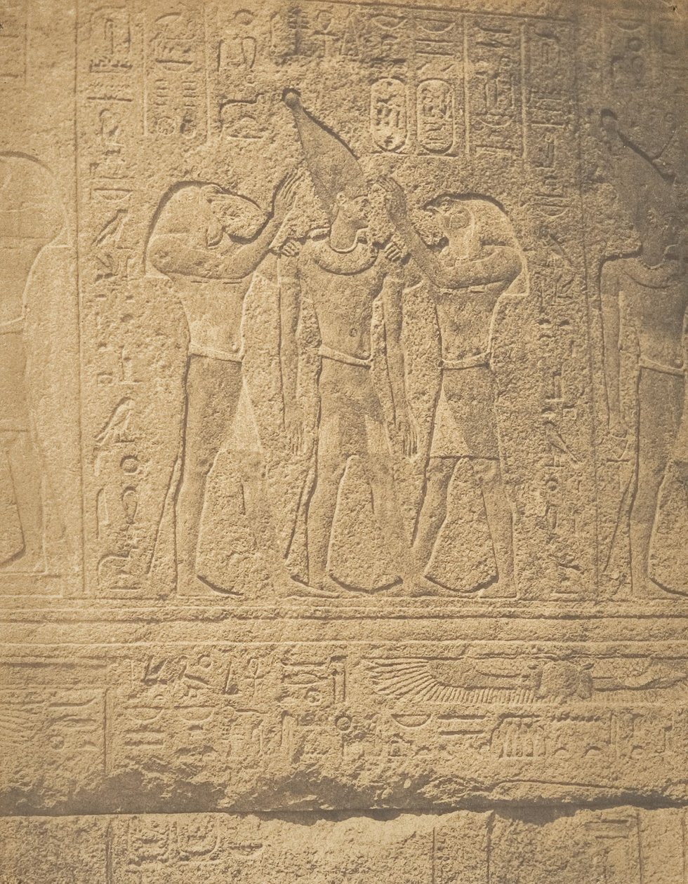 Äußere Skulpturen des Granitheiligtums des Palastes von Karnak Sacre de Philippe-Ar..., 1849-50 von Maxime Du Camp