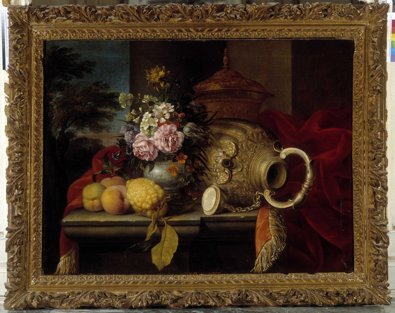 Stillleben mit Blumenstrauß, Obst, Vase und rotem Stoff von Meiffren (c.1630 1705) Conte