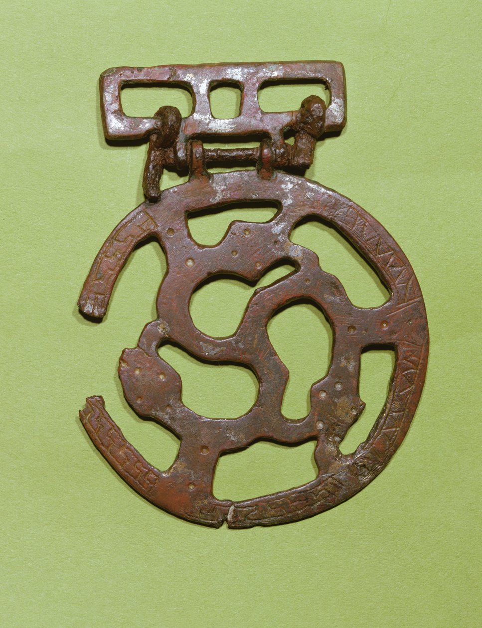 Gürteldekoration gefunden in Saint-Denis, Frankreich (Metall) von Merovingian