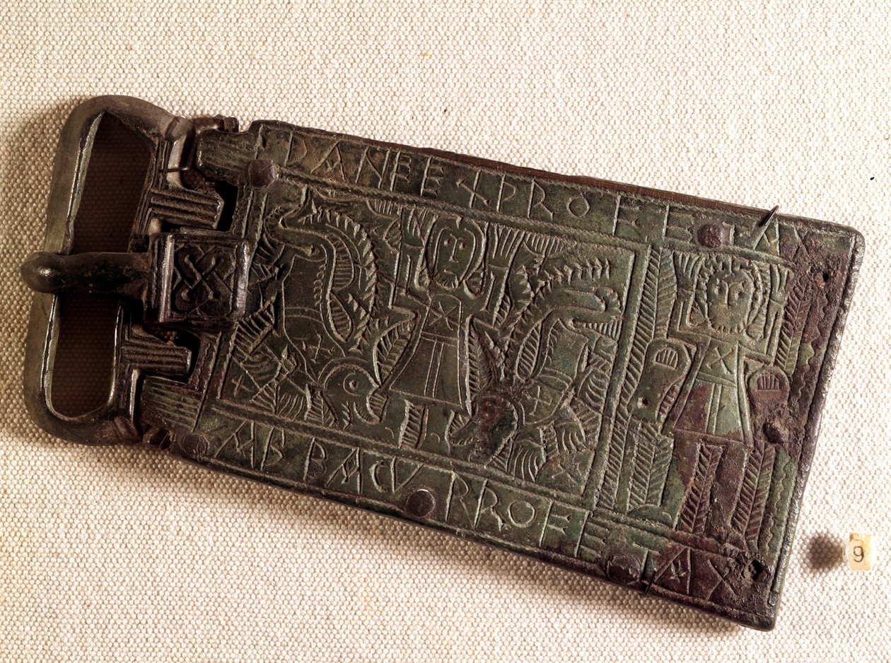 Merowingische Kunst: Bronzegürtelschnalle des Burgunderreichs (barbarisches Volk) darstellend Daniel in der Löwengrube. 550-626. Aus Franche-Comté. Nationalmuseum für Archäologie, Saint Germain en Laye von Merovingian Merovingian