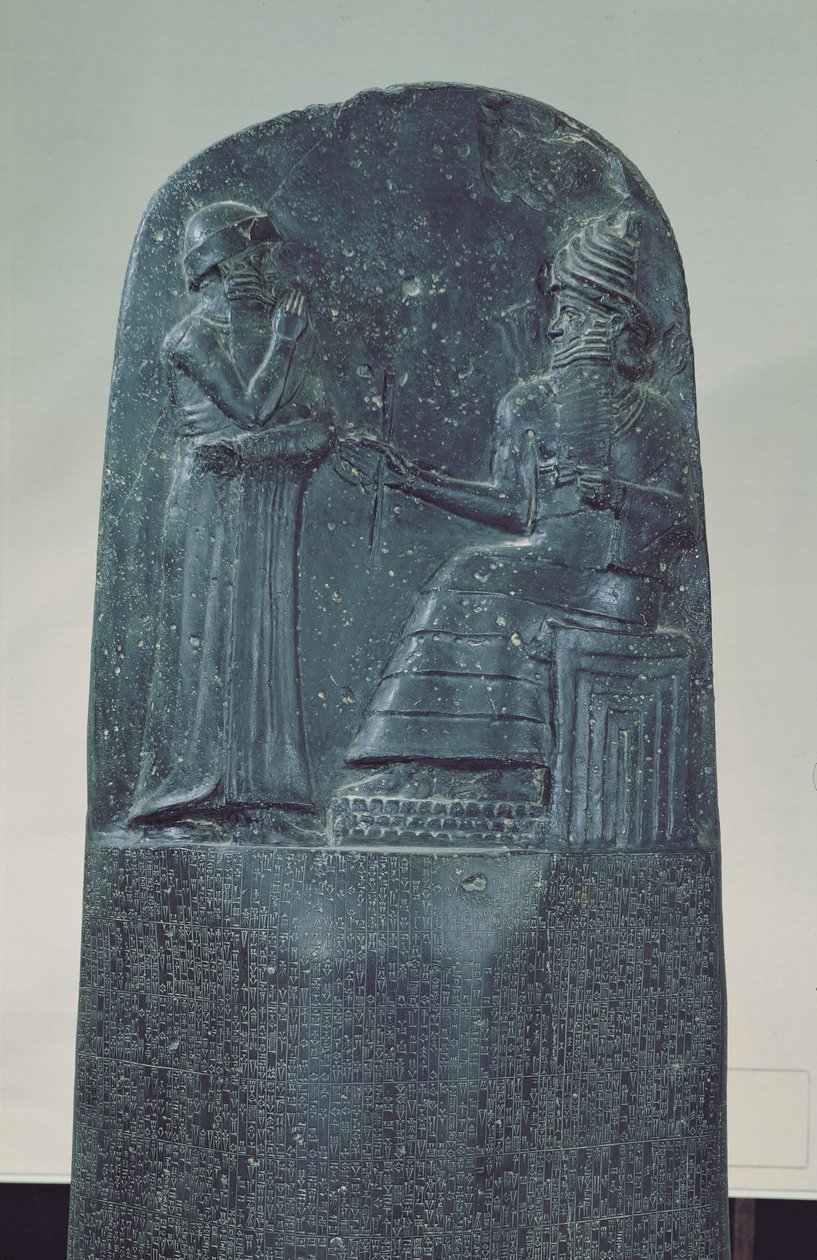 Relieffigur des Sonnengottes Shamash, der König Hammurabi seine Gesetze diktiert, auf seinem berühmten Gesetzescode, Altbabylonische Periode, 1760 v. Chr. von Mesopotamian