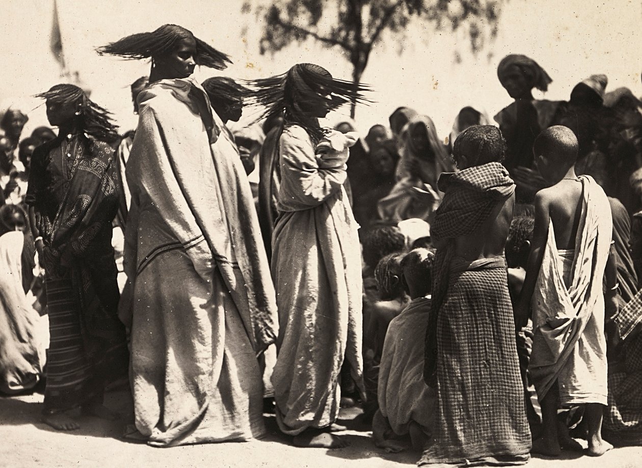 „Ein Imperium aufbauen“ im faschistischen Zeitalter: Muslimische Mädchen, 09/05/1936 von Modestino Baldinetti
