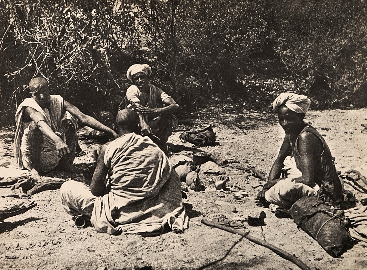 „Ein Imperium aufbauen“ im faschistischen Zeitalter: eine Gruppe von Nomaden ruht sich aus, 09/05/1936 von Modestino Baldinetti