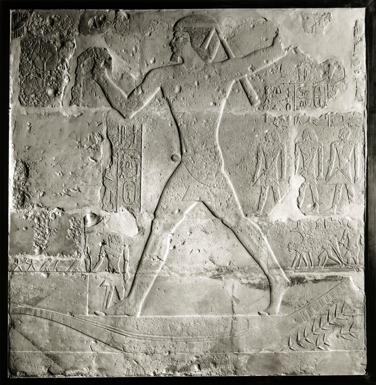 Edelmann auf der Jagd am Nil, 2600-2500 v. Chr. (Kalkstein) von Old Kingdom Egyptian