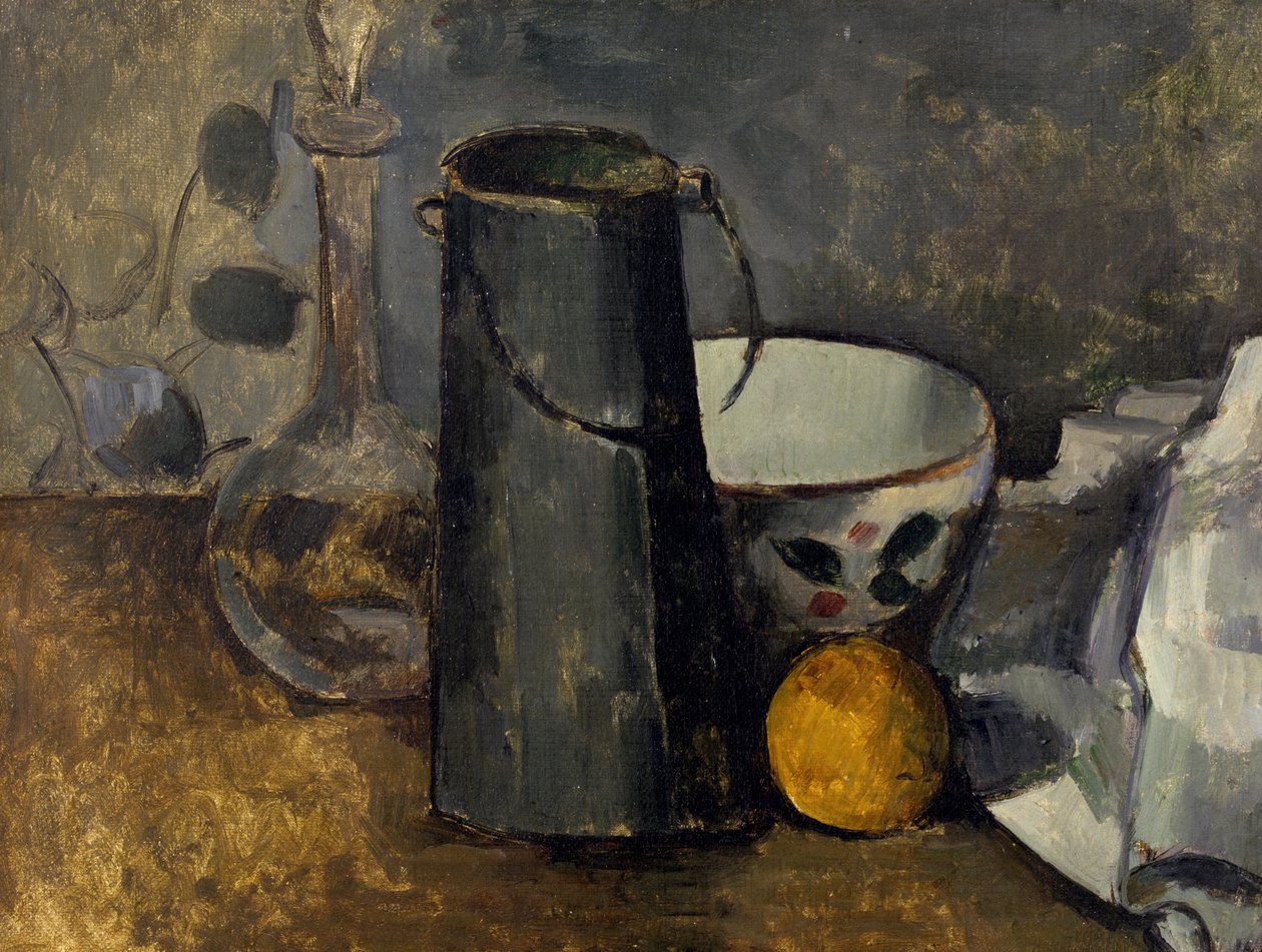 Stillleben mit Karaffe, Milchkännchen, Schüssel und Orange von Paul Cézanne