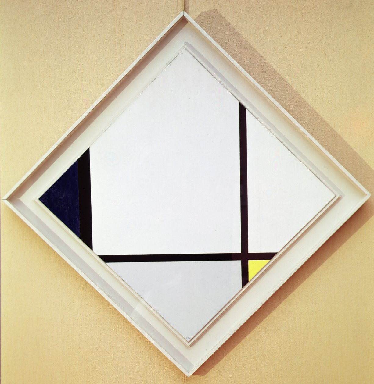 Tableau Nr. I: Raute mit drei Linien und Blau, Grau und Gelb von Piet Mondrian