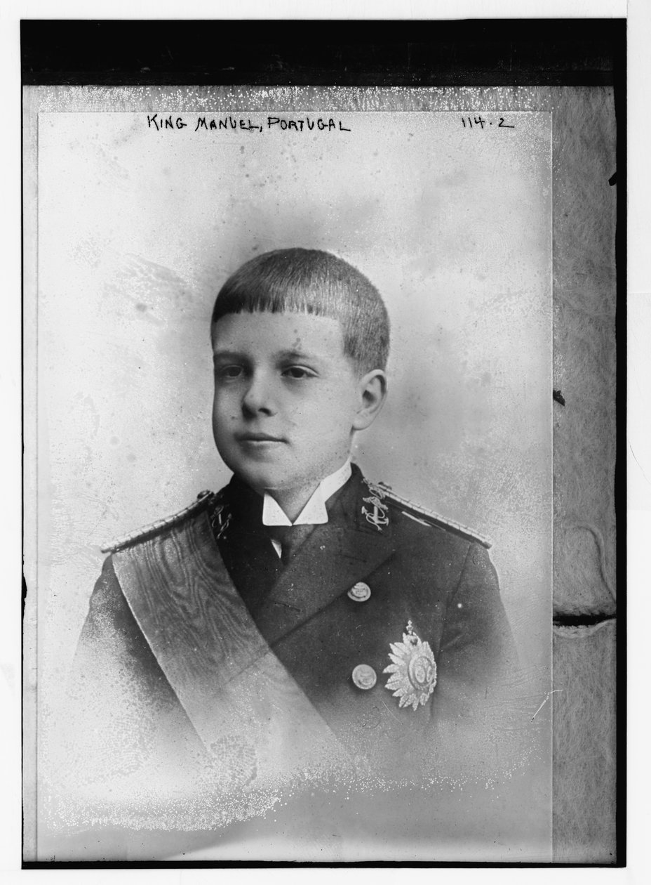 König Manuel von Portugal als Junge von Portuguese Photographer