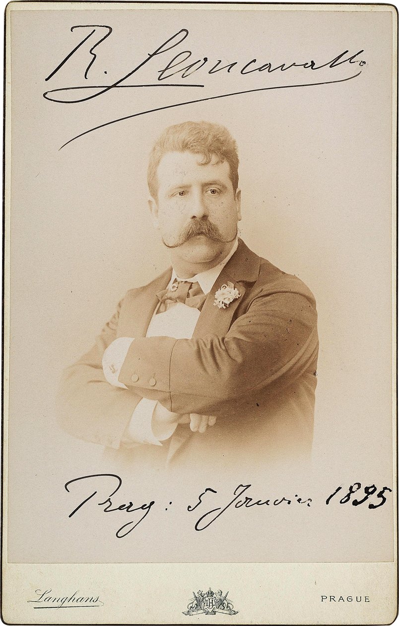 Ruggiero Leoncavallo 1858-1919, 1895 von Prague . Photo studio Jan F.