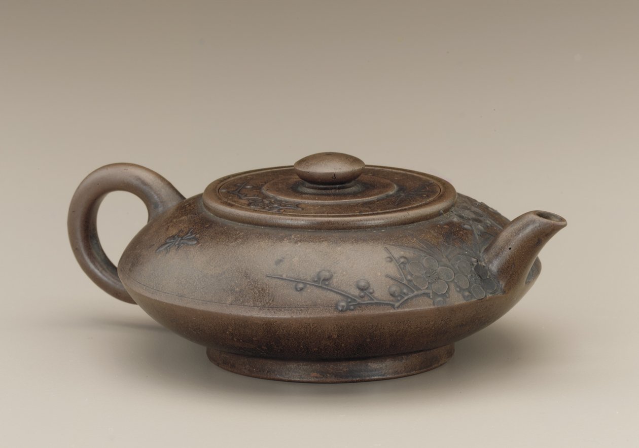 Teekanne mit falscher Marke von Gong Chun, Yixing, Provinz Jiangsu von Qing Dynasty Chinese School
