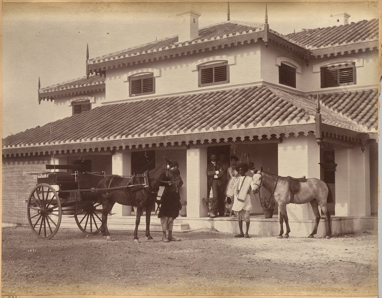 Mr. MacNull, Jhansi (verso) von Raja Deen Dayal