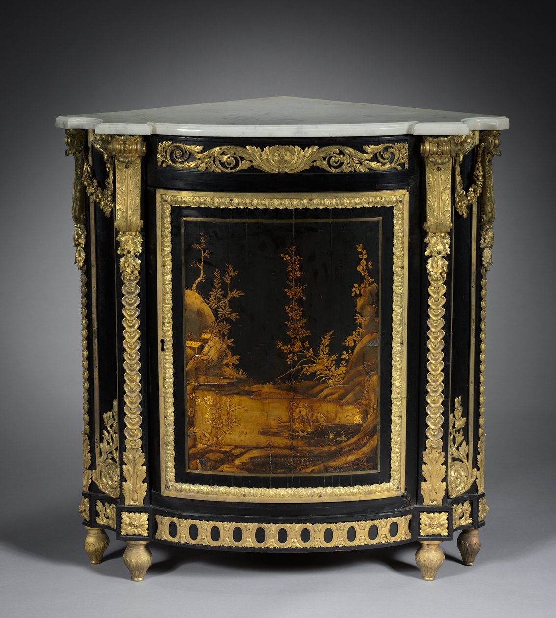 Eckschrank, ca. 1765-1770 von Rene Dubois