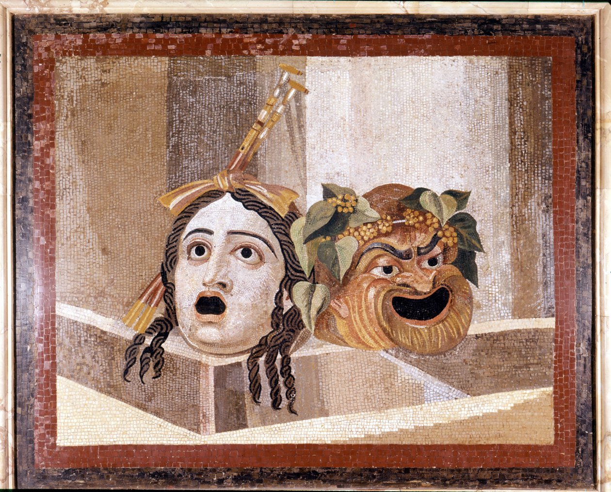 Maske des römischen Theaters. Mosaik aus dem 2. Jahrhundert n. Chr. Aus den Bädern des Decius auf dem Aventin, Rom. Musei Capitolini, Rom von Roman