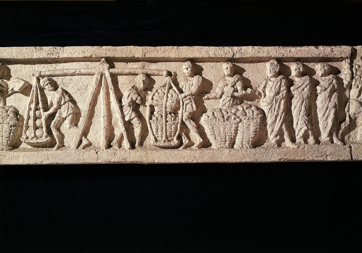 Relief, das das Stapeln von Broten in Körben und deren Abwiegen darstellt, aus dem Grab des Bäckers Euryaces, Porta Maggiore, Rom, ca. 50-20 v. Chr. von Roman