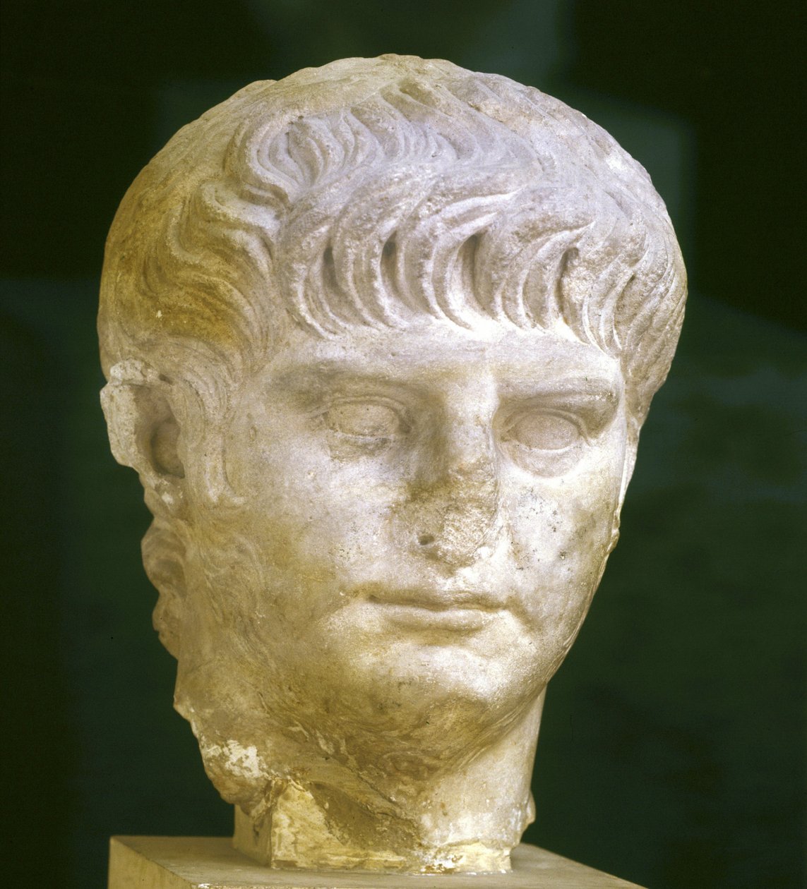 Darstellung des jungen Kaisers Nero (37 - 68). Rom, Museo Nazionale Romano von Roman