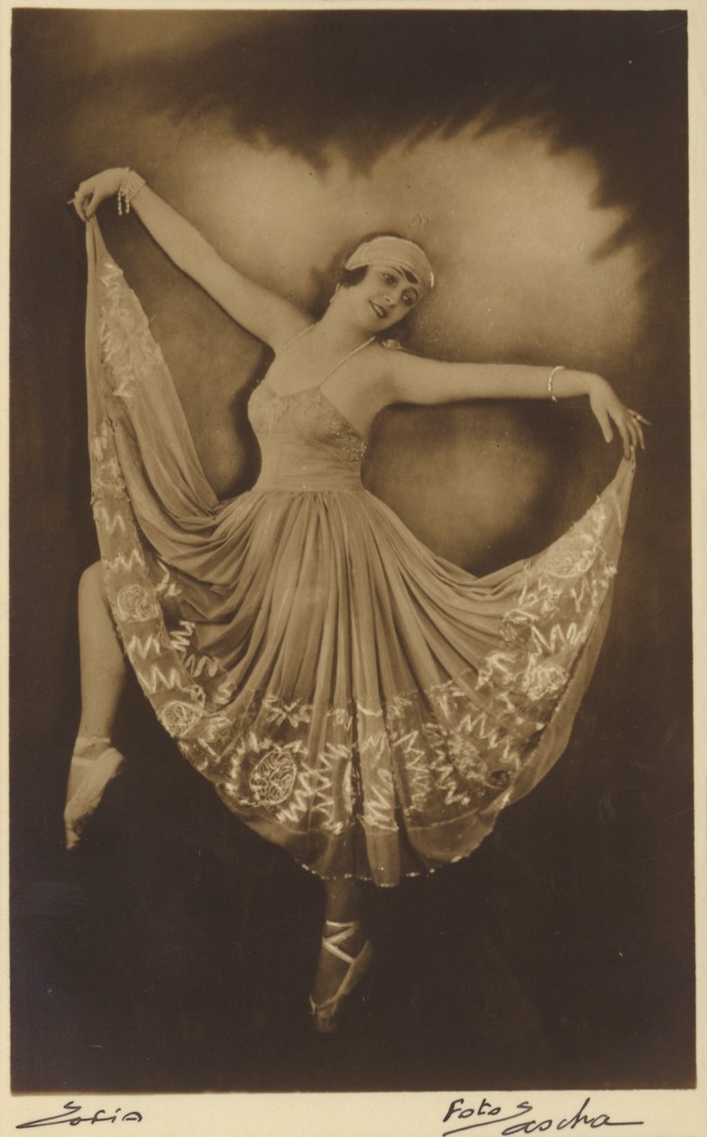 Russische Ballerina von Russian Photographer
