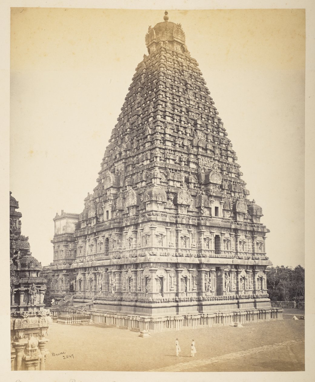 Die große Pagode, Tanjore, von den Festungsmauern von Samuel Bourne