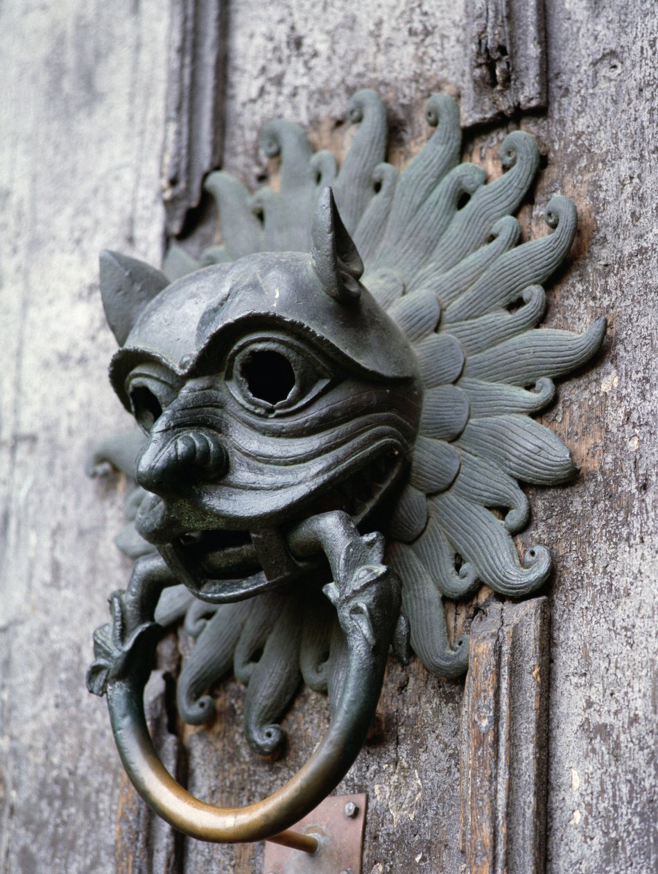 Durham Cathedral Sanctuary Knocker, Kopie des bronzenen Originals aus dem 12. Jahrhundert (Foto) von School English