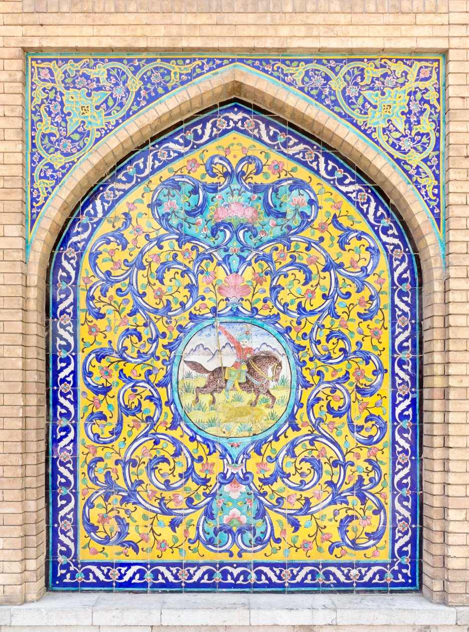 Fliesenarbeiten im Golestan-Palast, Teheran, Iran von School Qajar