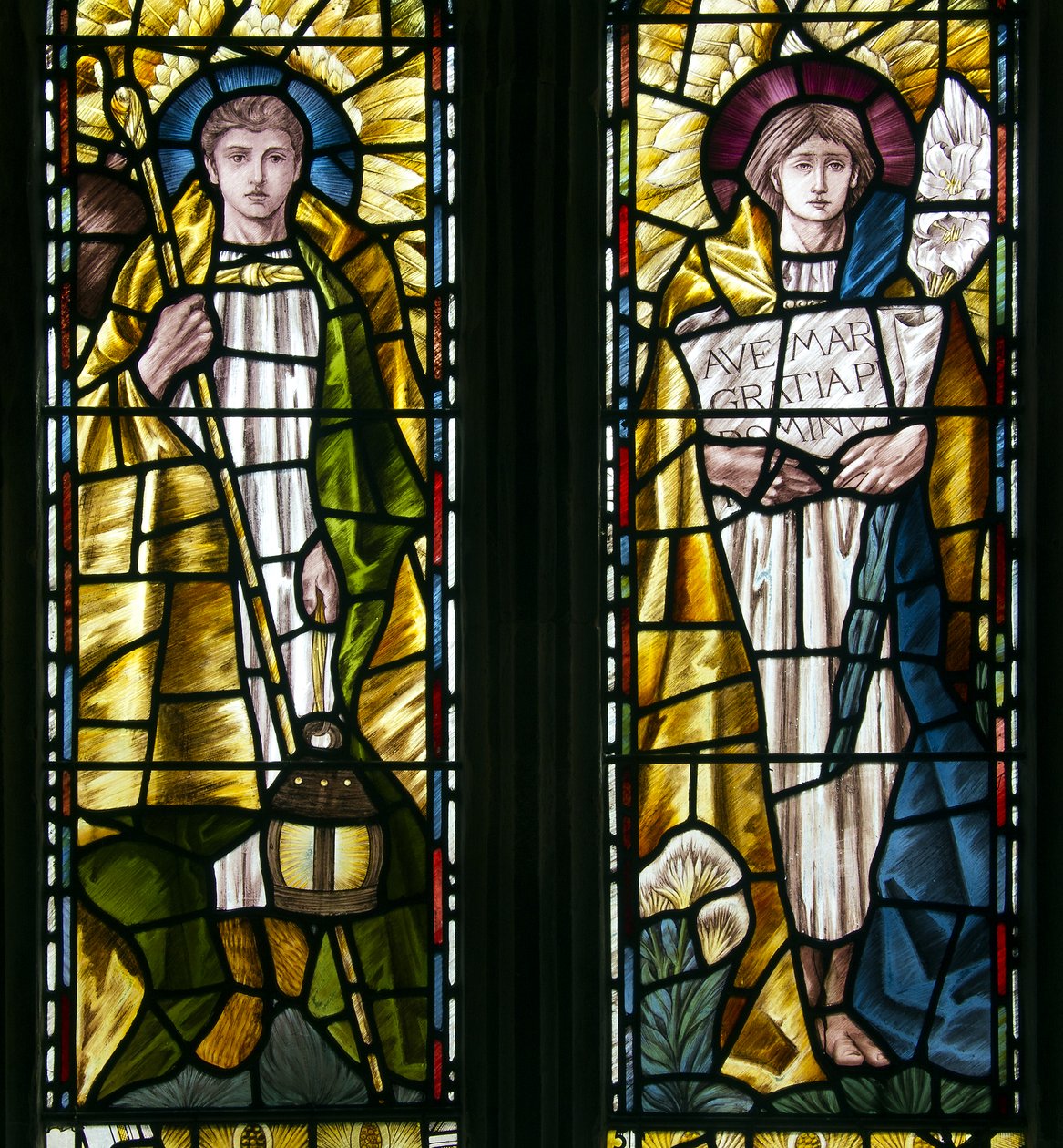 Mortehoe, St Mary, Heaton Butler & Bayne, Selwyn Image, Erzengel St. Raphael und St. Gabriel von Selwyn Image Selwyn Image