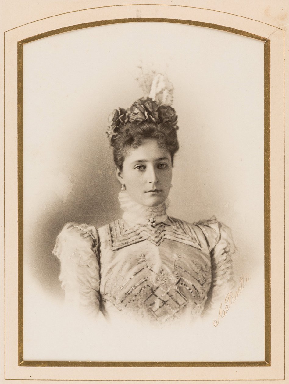 Elisabeth Fjodorowna von Russland (Elisabeth von Hessen-Darmstadt) (1864-1918) - Prinzessin von Hessen am Rhein, Großfürstin Elisabeth Fjodorowna von Russland von Sergei Lvovich Levitsky