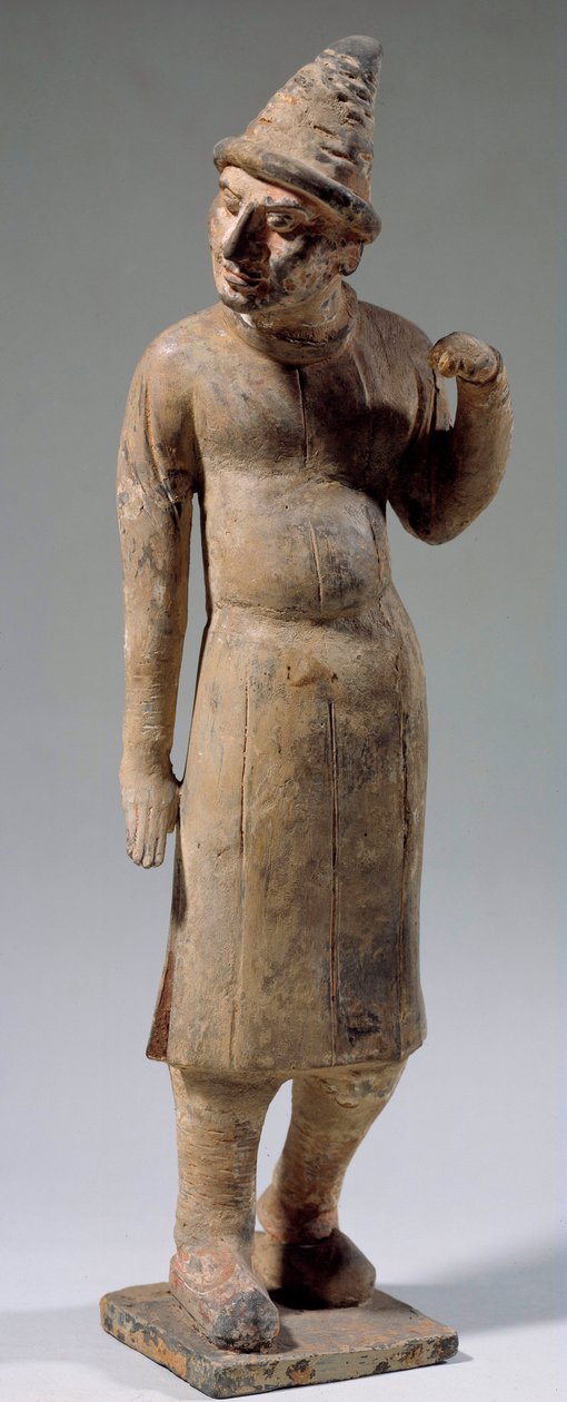 Chinesische Kunst: Sogdian, barbarische Terrakottafigur mit spitzem Hut, die Seide trägt von Sogdian Sogdian