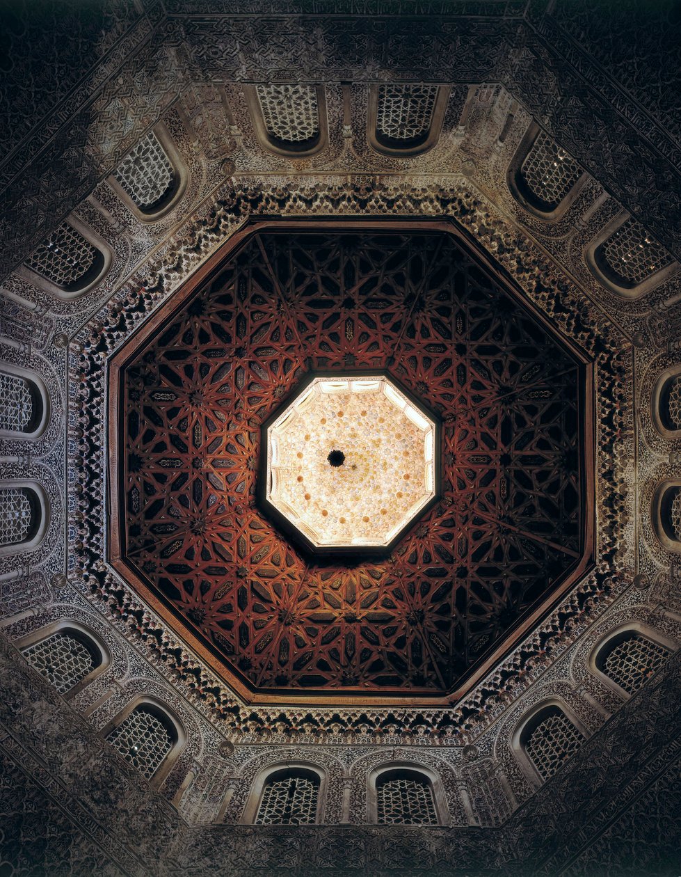 Decke der Madrasa von Granada, Spanien, erbaut 1349 von Spanish School