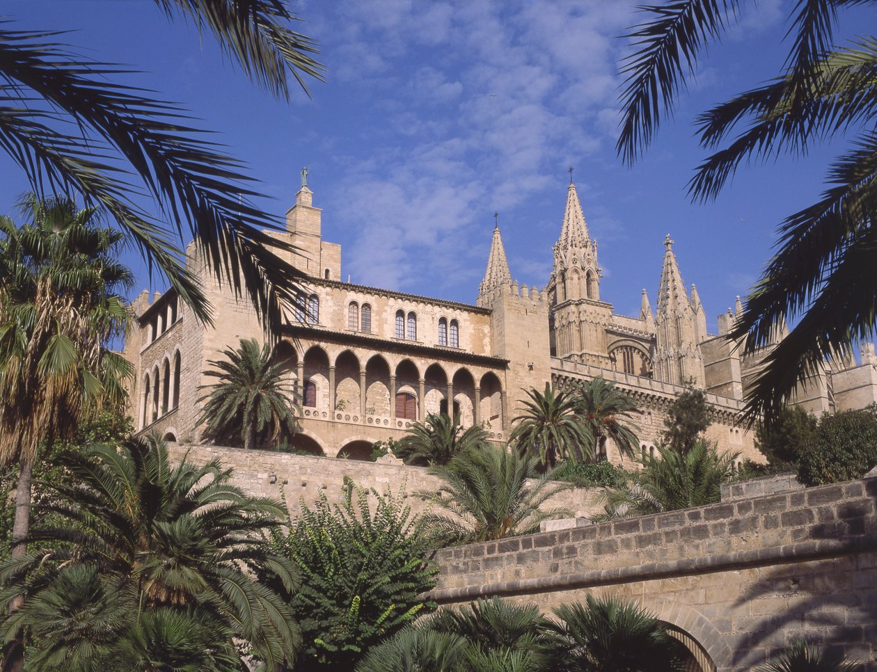 Ansicht des Palastes La Almudaina, Palma de Mallorca von Spanish School