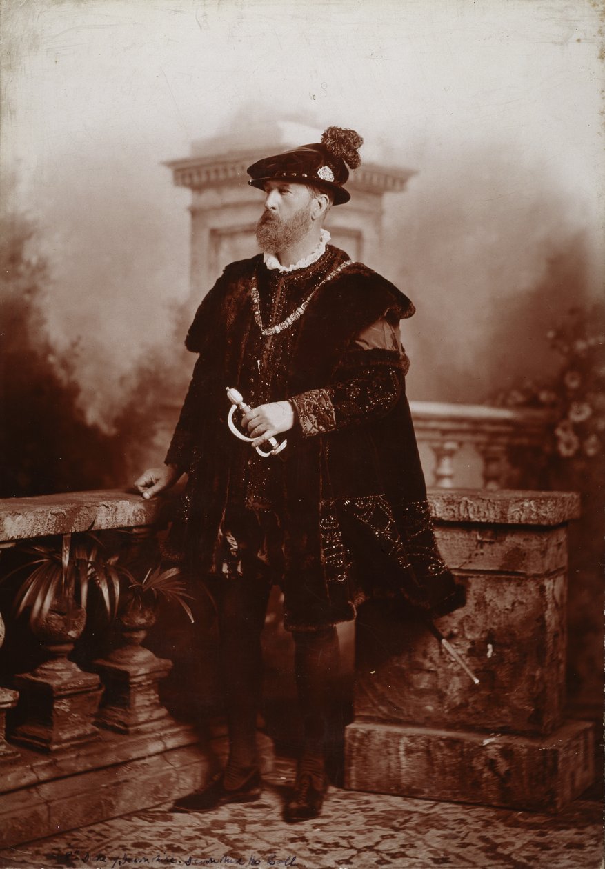 Spencer Compton Cavendish, 8. Herzog von Devonshire, als Kaiser Karl V., Der Diamant-Jubiläumsball der Herzogin von Devonshire im Devonshire House von Studio Lafayette