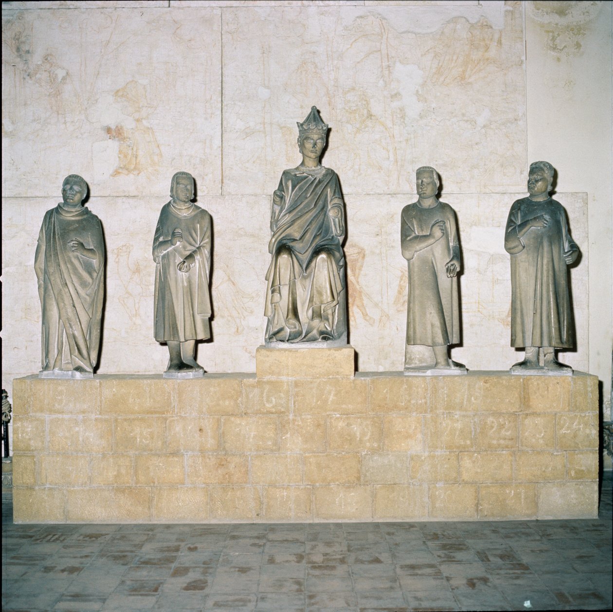 Statue von Heinrich VII. (12745-1313), Heiliger Römischer Kaiser, mit seinen Ratgebern 1315 von Tino di Camaino