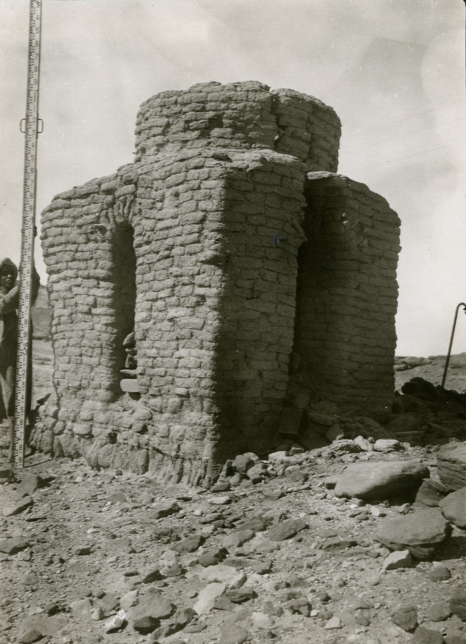 Grab in der nördlichen Nekropole, Qasr Ibrim, Ägypten, Foto von Ugo Monneret de Villard von Ugo Monneret de Villard