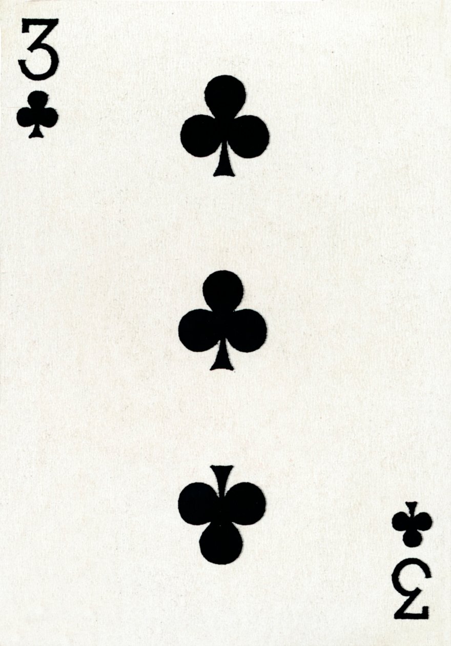 3 der Klubs aus einem Kartenspiel von Goodall & Son Ltd., um 1940 von Unbekannt