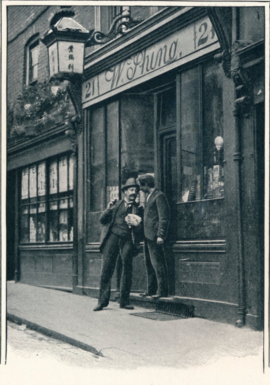 Ein chinesischer Laden, Limehouse, London, um 1900 1901 von Unbekannt