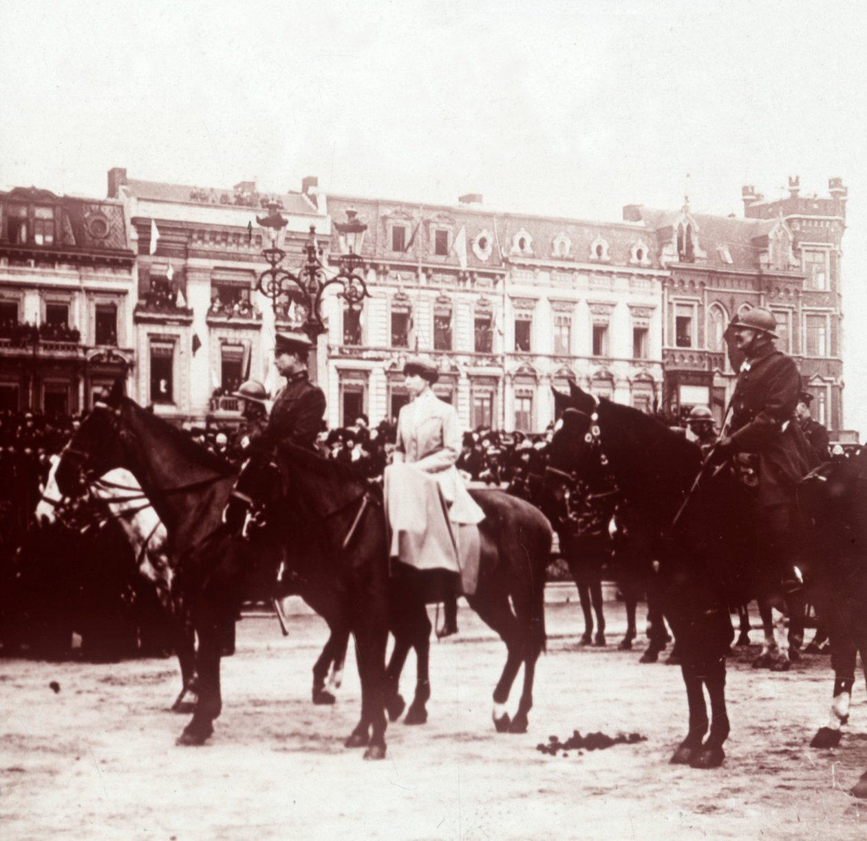 Albert I. und Elisabeth von Bayern in Lüttich, Belgien von Unbekannt