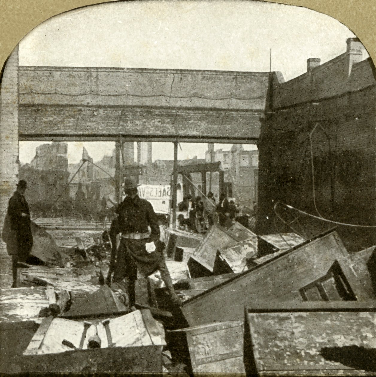 Banktresore werden bewacht, 1906 von Unbekannt