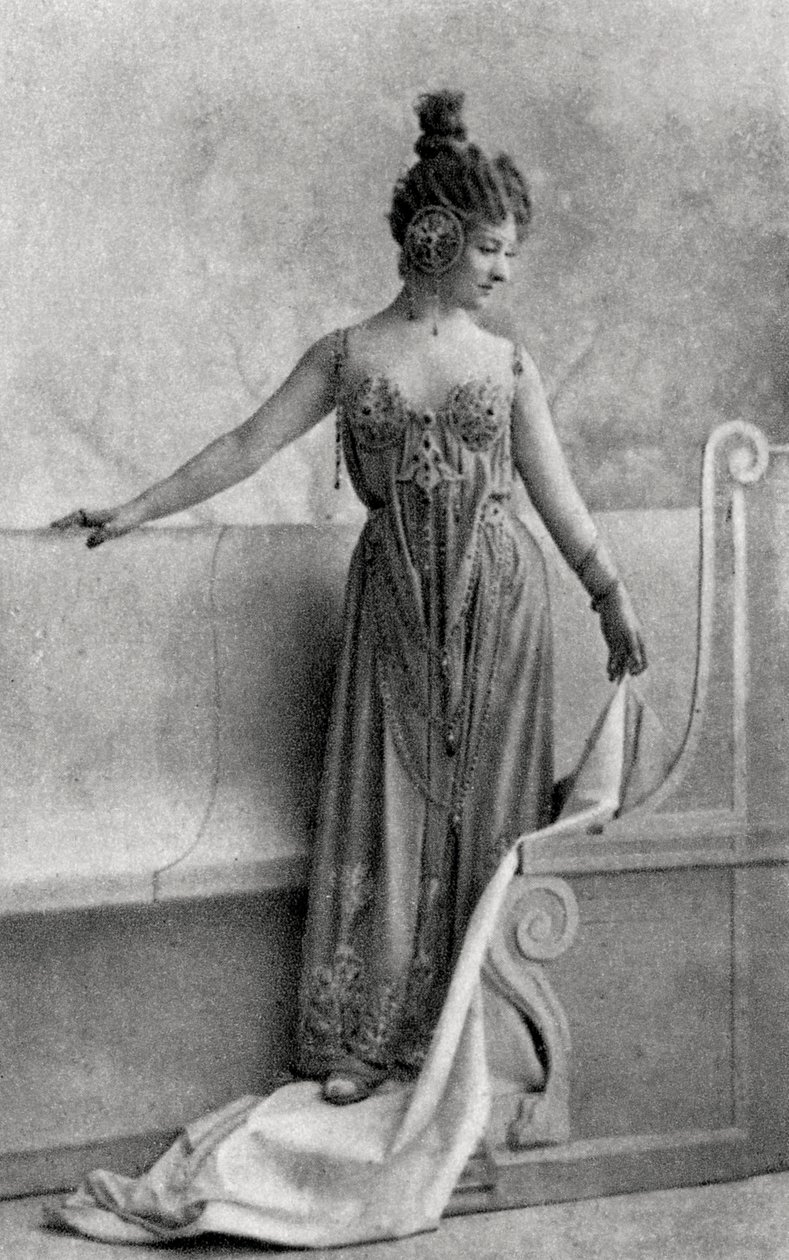 Cecile Sorel, französische Schauspielerin, 1893 von Unbekannt