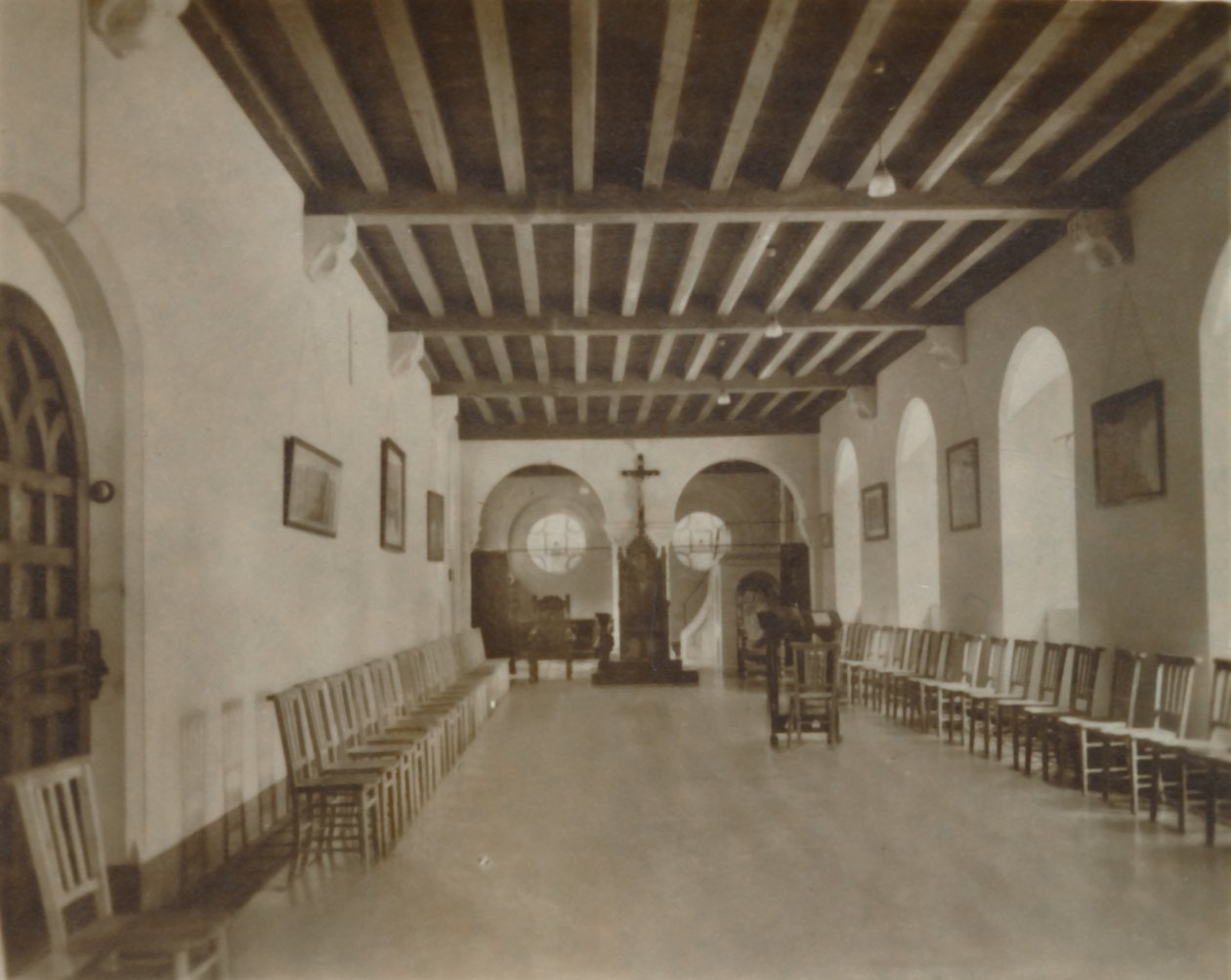 Kapitelraum, Buckfast Abbey, spätes 19. bis frühes 20. Jahrhundert von Unbekannt