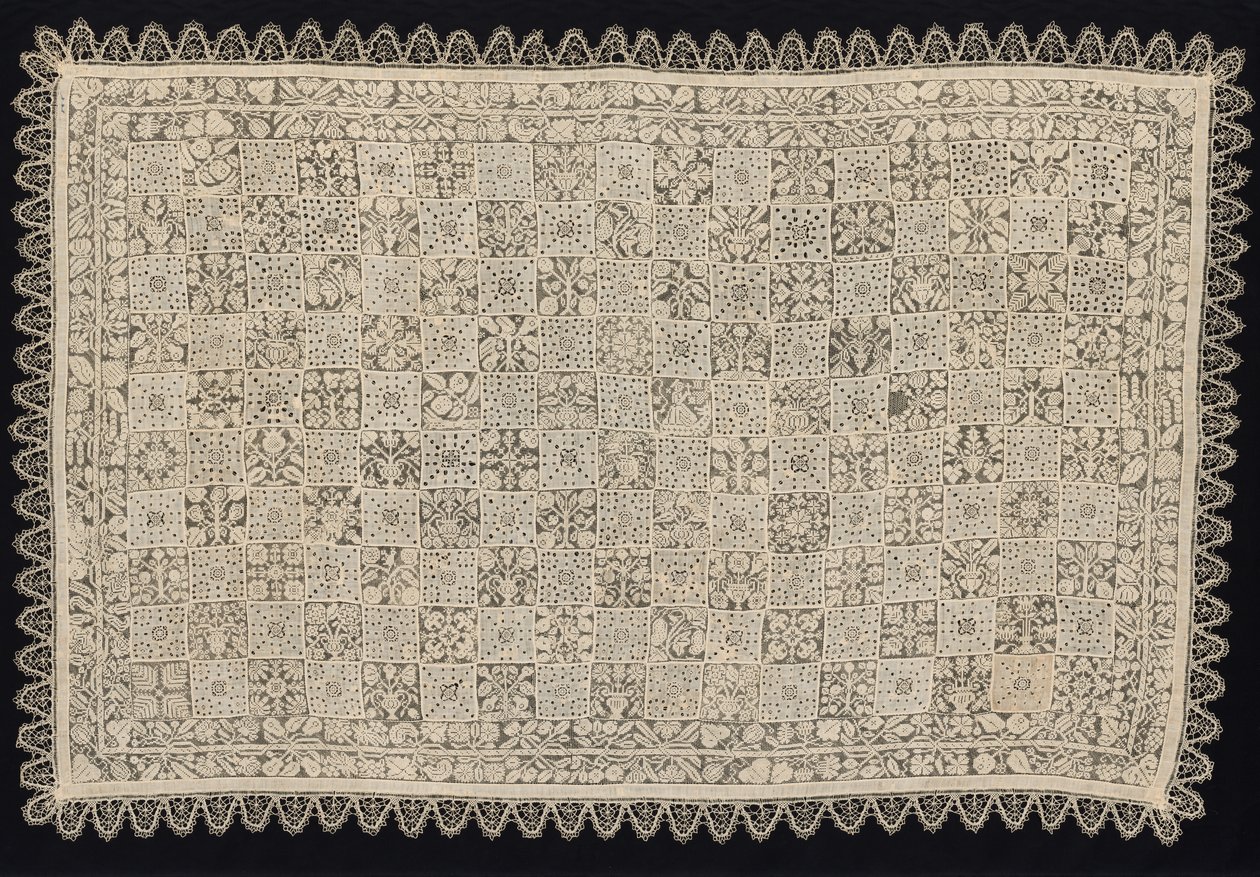 Tuch mit einer Frau, die ein Kreuz trägt, umgeben von Blumen und Pflanzen, 18. Jahrhundert von Unbekannt