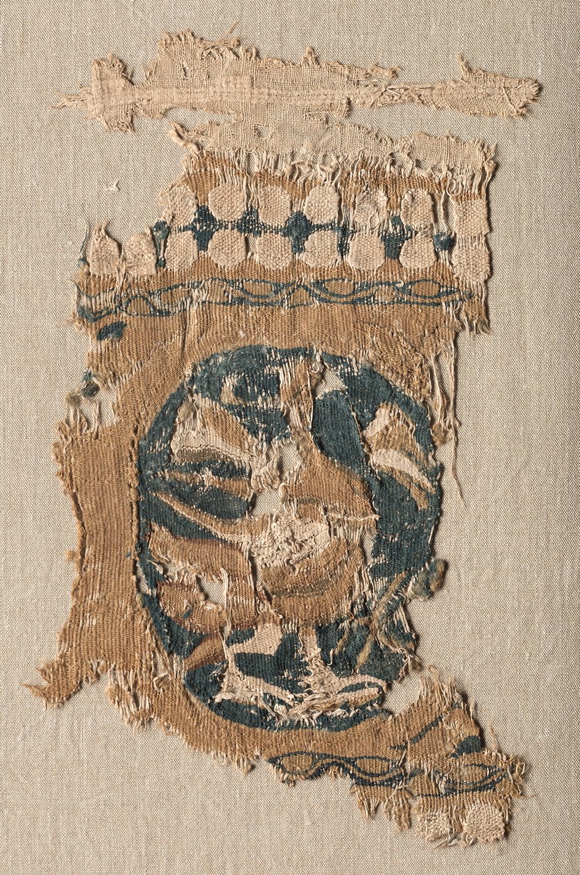 Fragment eines Wandbehangs mit Rundel und Bordüre, 800er-900er von Unbekannt