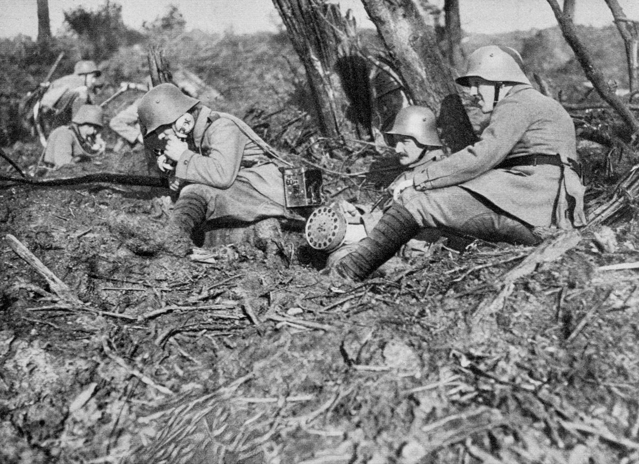 Deutscher Feldtelefonist, Somme, Frankreich, Erster Weltkrieg von Unbekannt