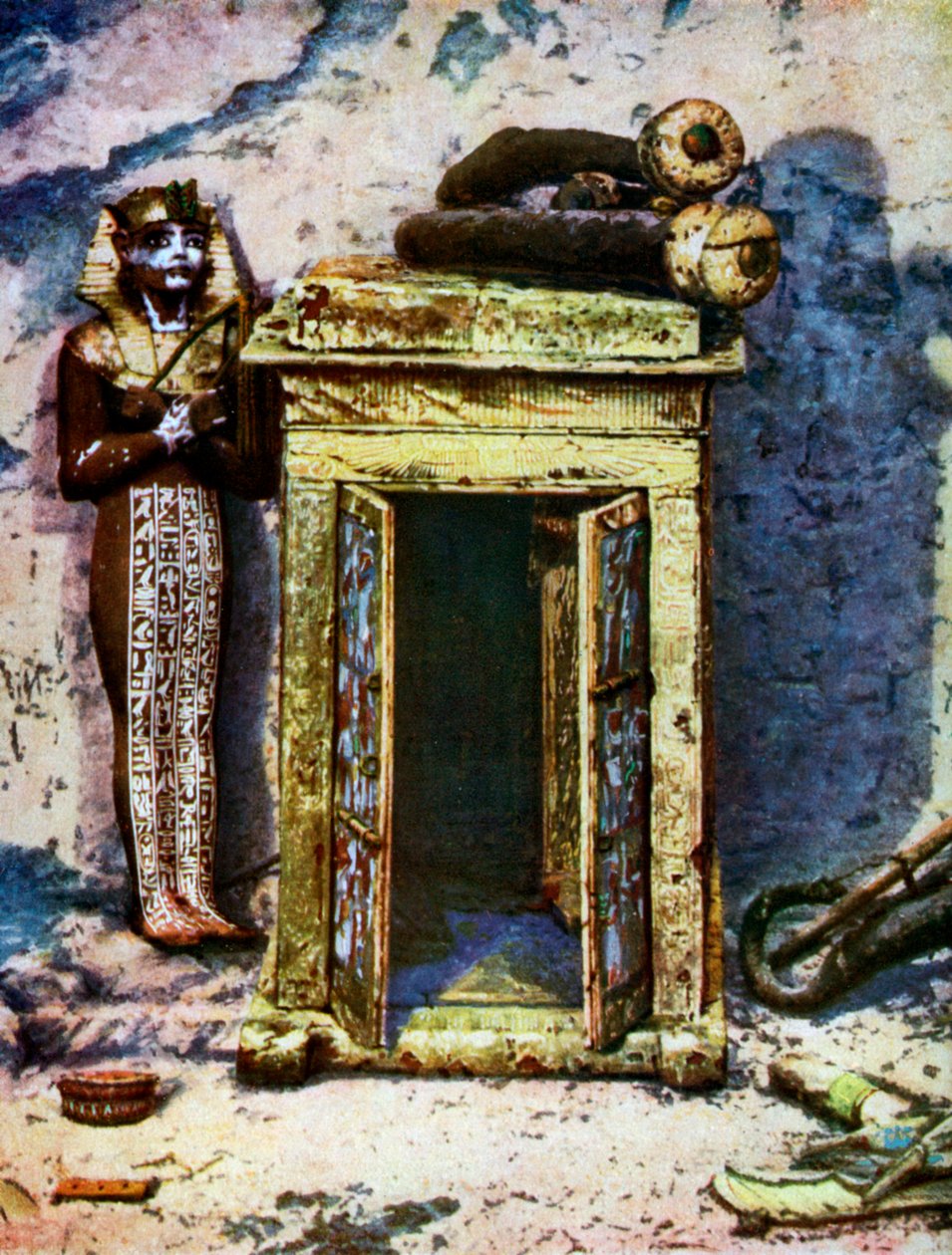 Goldener Schrein in der Vorkammer des Grabes von Tutanchamun, Ägypten, 1933-1934 von Unbekannt