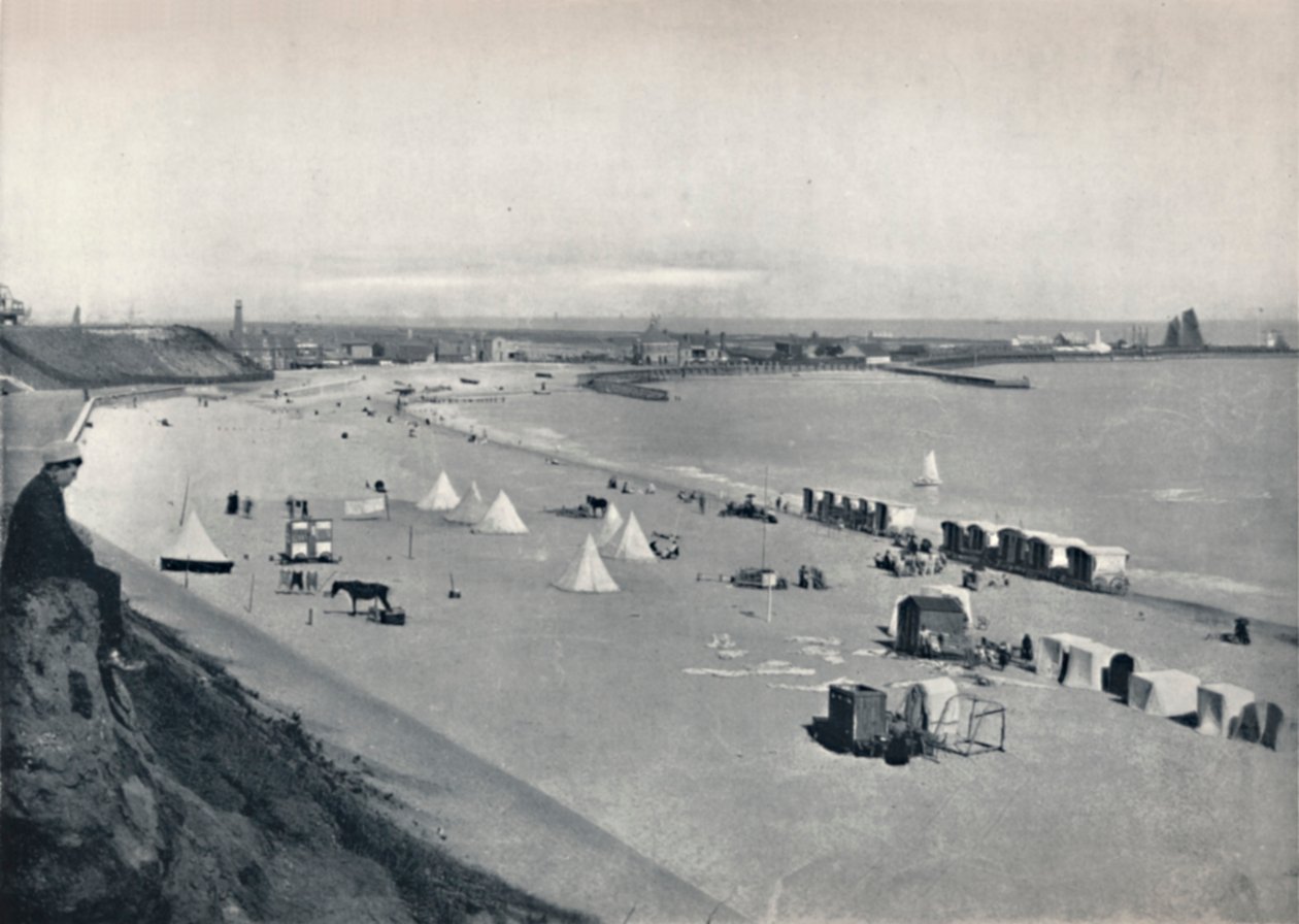 Gorleston - Ein Abschnitt des Strandes, 1895 von Unbekannt